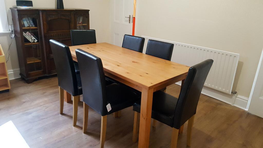 Blackpoolholidaylets Charles Street Villa Esterno foto